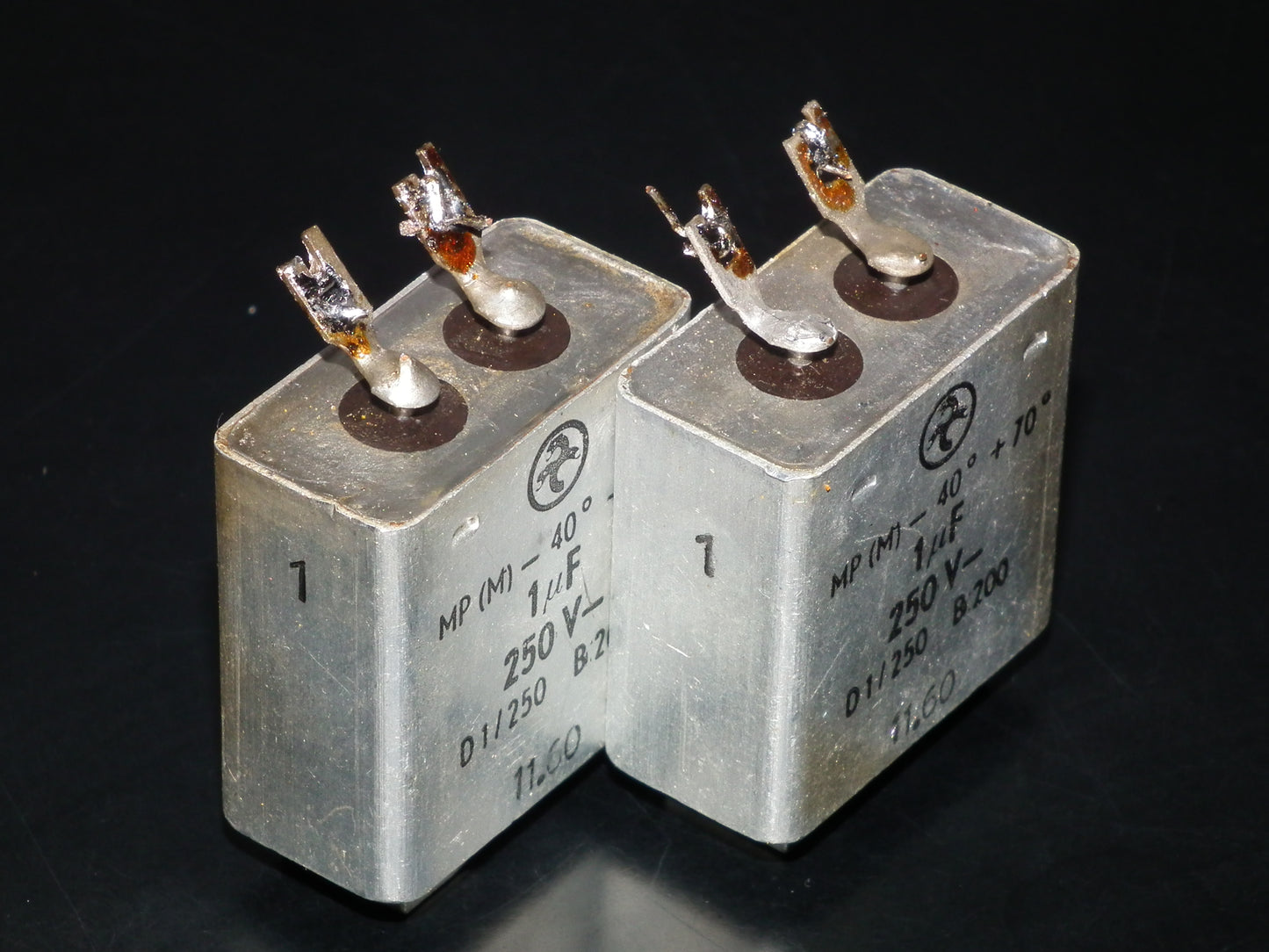 Hydra AEG Berlin PIO capacitors 1uF 250V Audio coupling two pcs (2)