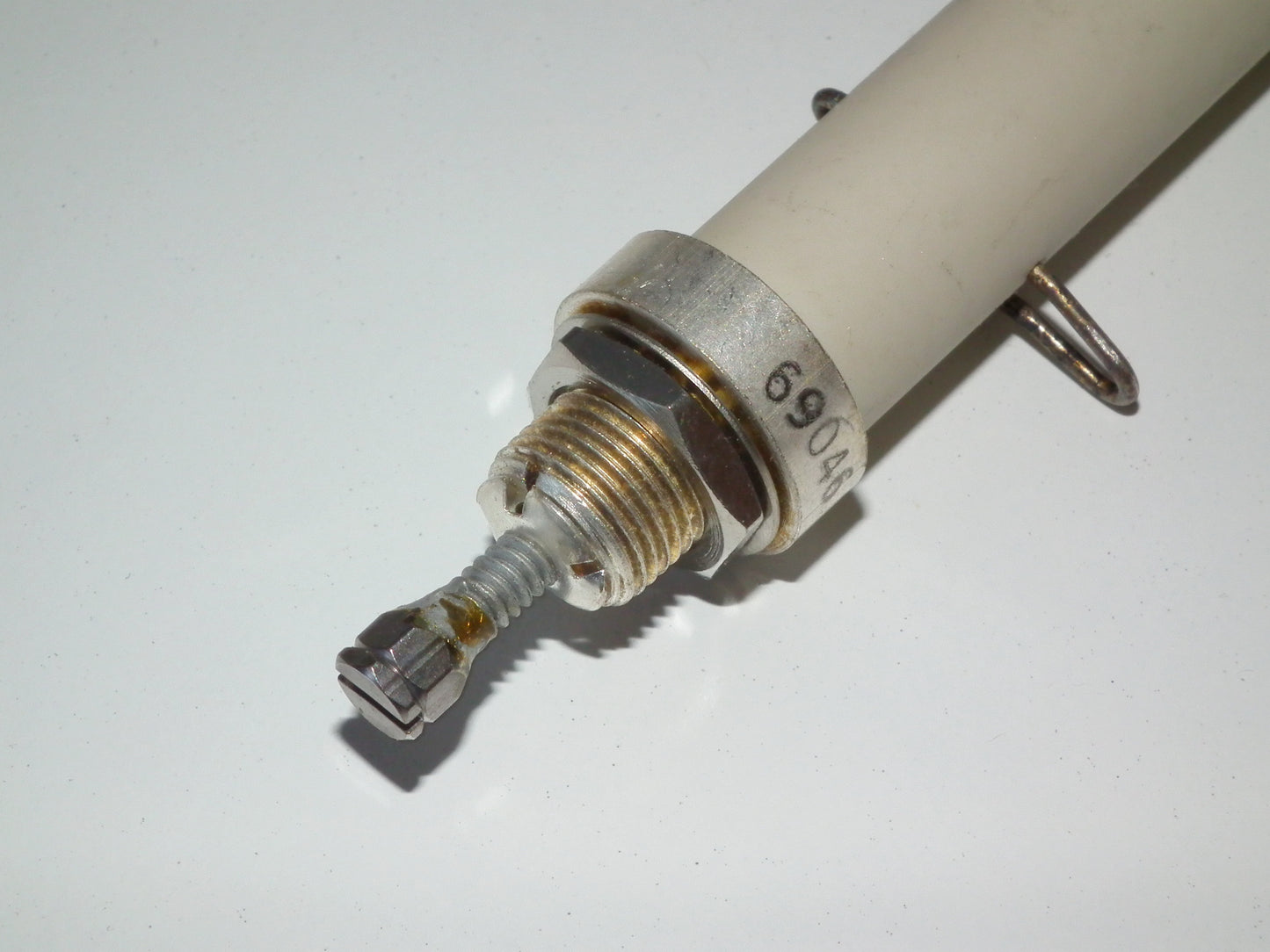 NOS Millen 69046 Ceramic Coil Form Short Waves HF RX TX adjustable, with lock