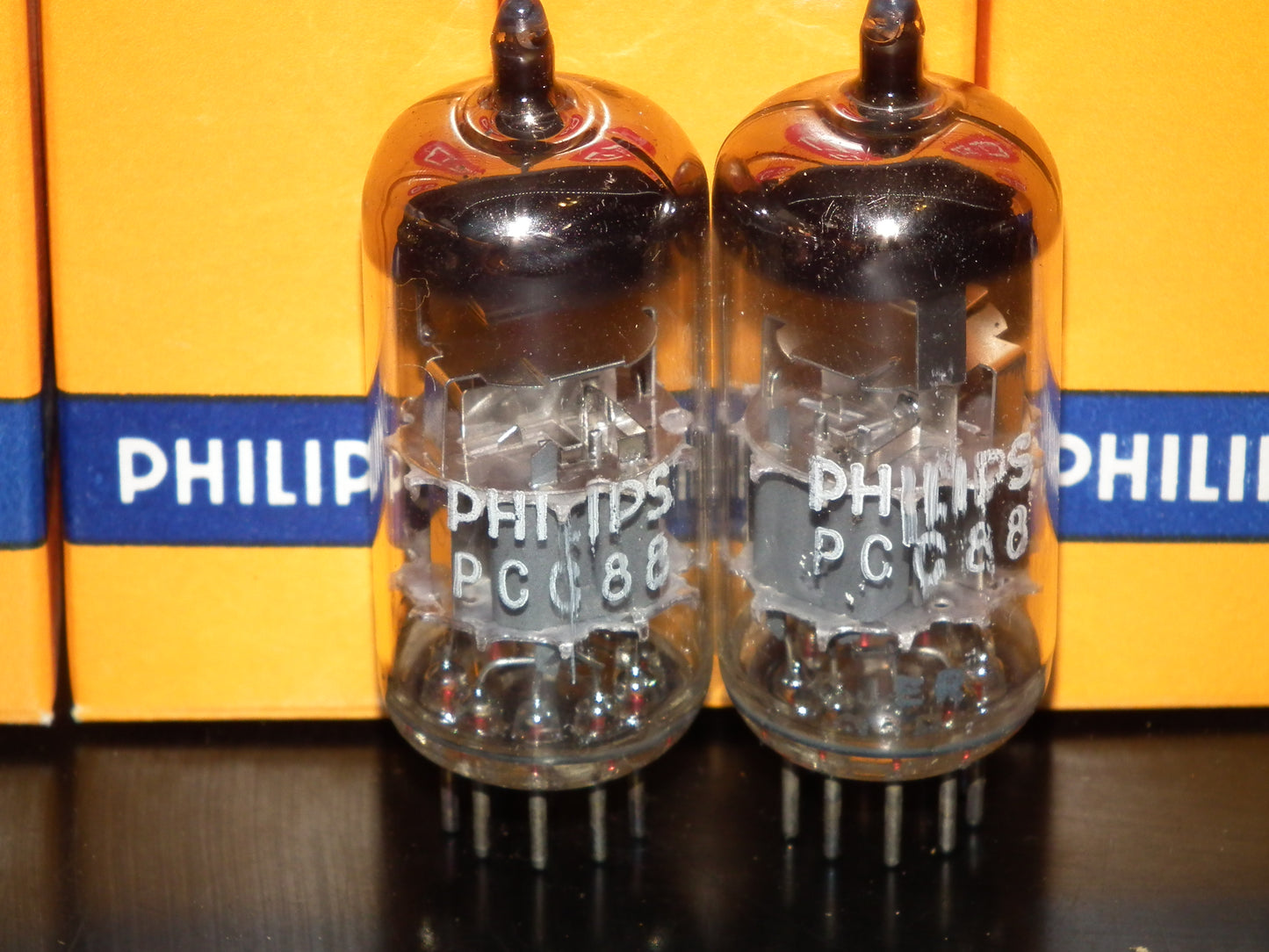 PCC88 Philips 7DJ8 Platinum Matched Pair NOS NIB RARE Made in 60s ECC88 Sub EI