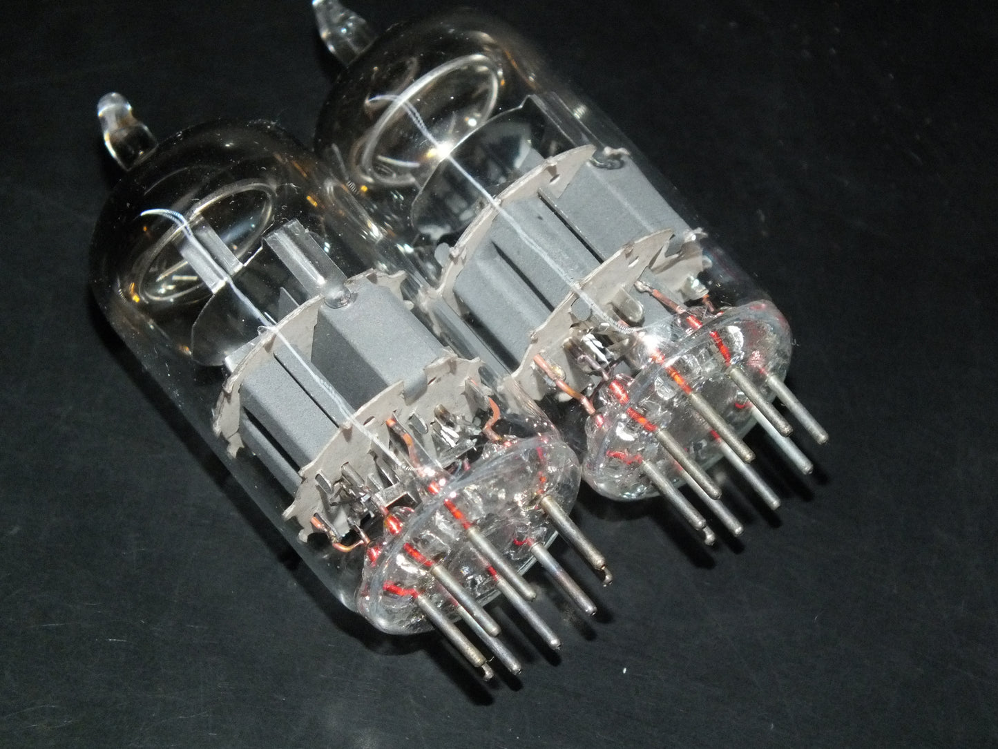 PCC88 Telefunken 7DJ8 NOS NIB Platinum Matched pair ECC88 6DJ8 E88CC sub
