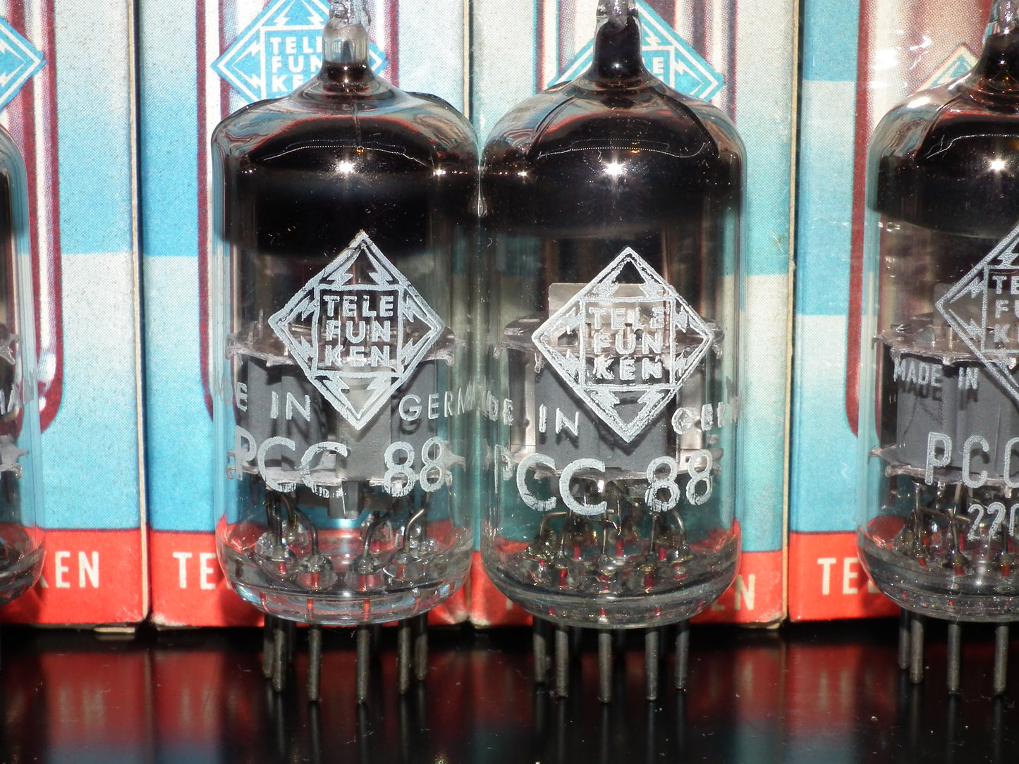 Platinum Matched Pair PCC88 Telefunken 7DJ8 Siemens Munich