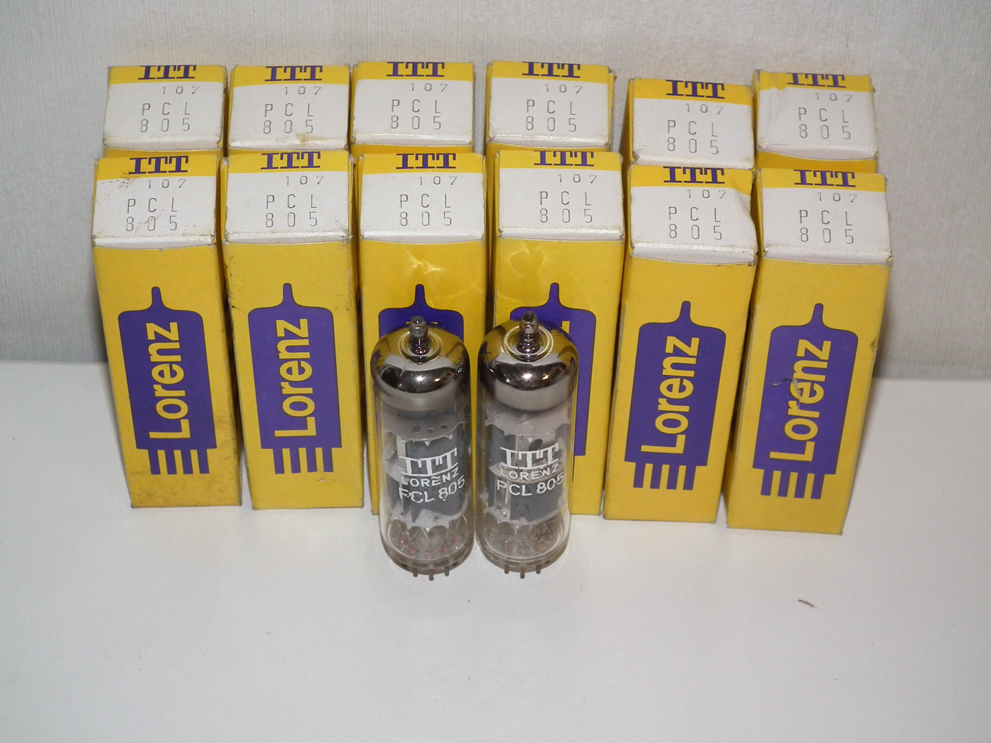 Platinum Matched Pair (2 tubes) PCL805 ITT Lorenz West Germany