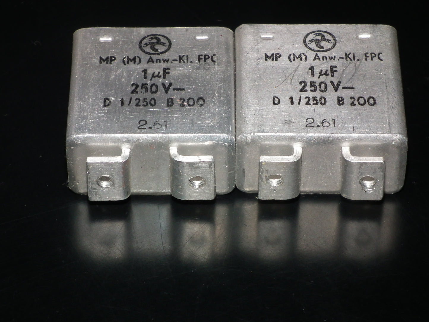 Hydra AEG Berlin PIO capacitors 1uF 250V Audio coupling two pcs (2)