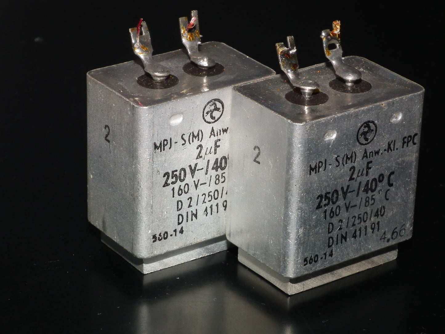 Hydra AEG Berlin PIO capacitors 2uF 250V Audio coupling two pcs (2)