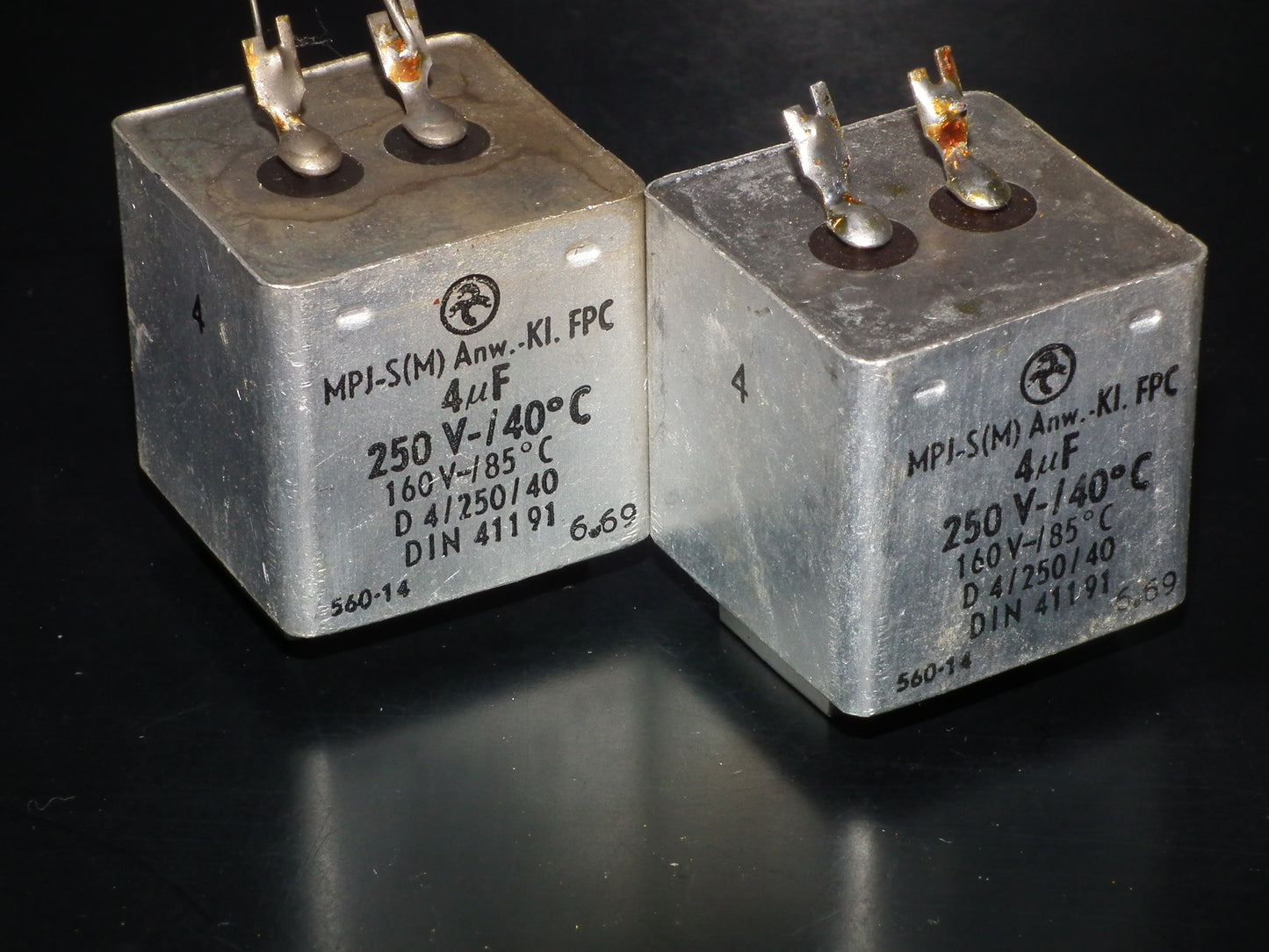 Hydra AEG Berlin PIO capacitors 4uF 250V Audio coupling two pcs (2)