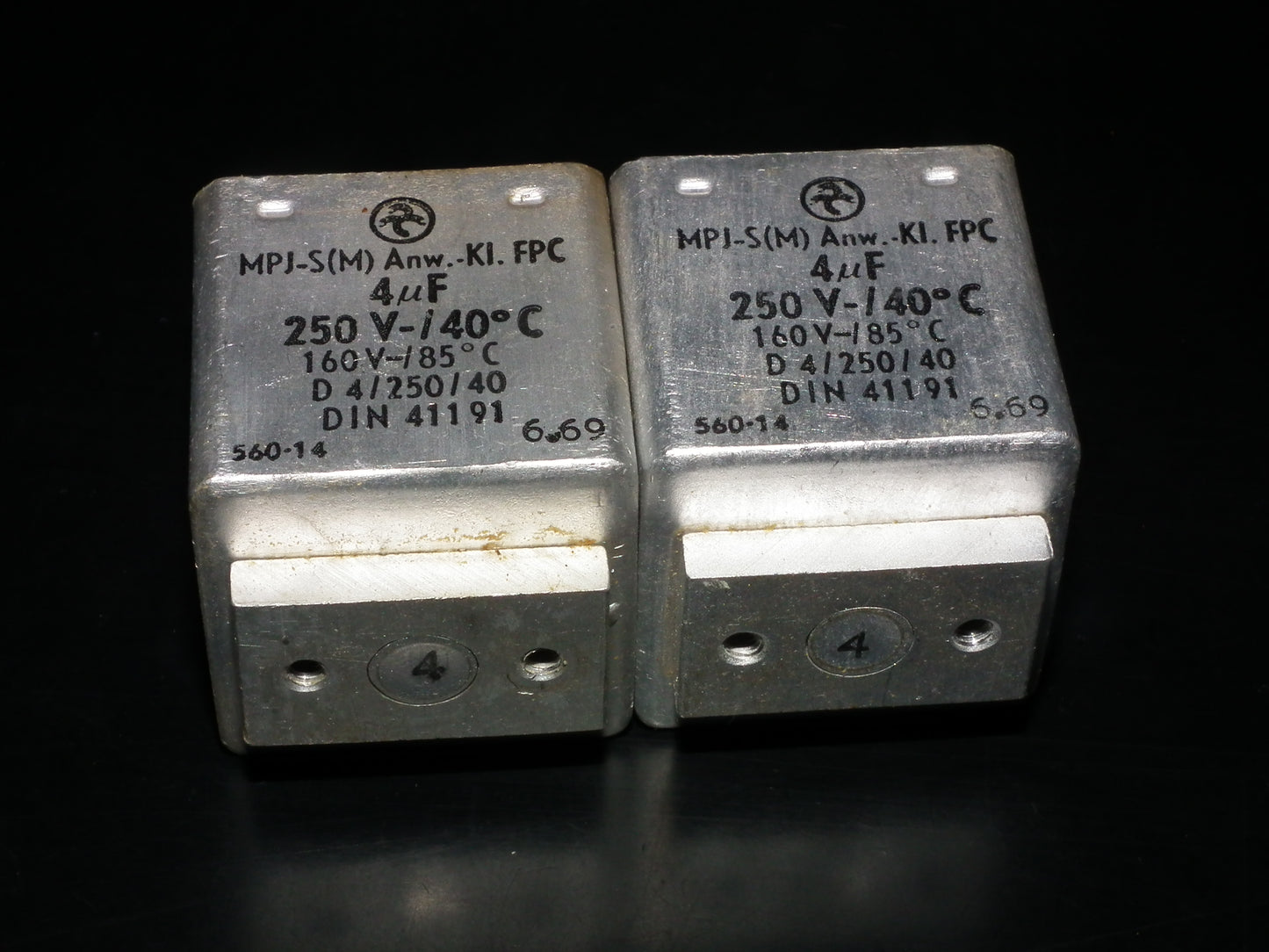 Hydra AEG Berlin PIO capacitors 4uF 250V Audio coupling two pcs (2)