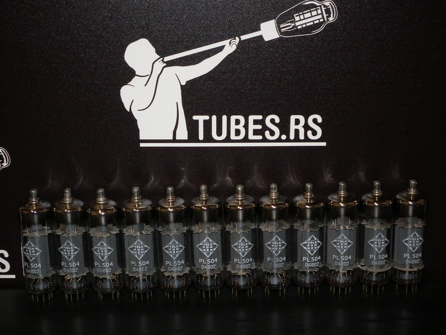 32 pcs PL504 Telefunken NOS GRAAF GM200 OTL Matched 2x16 pcs