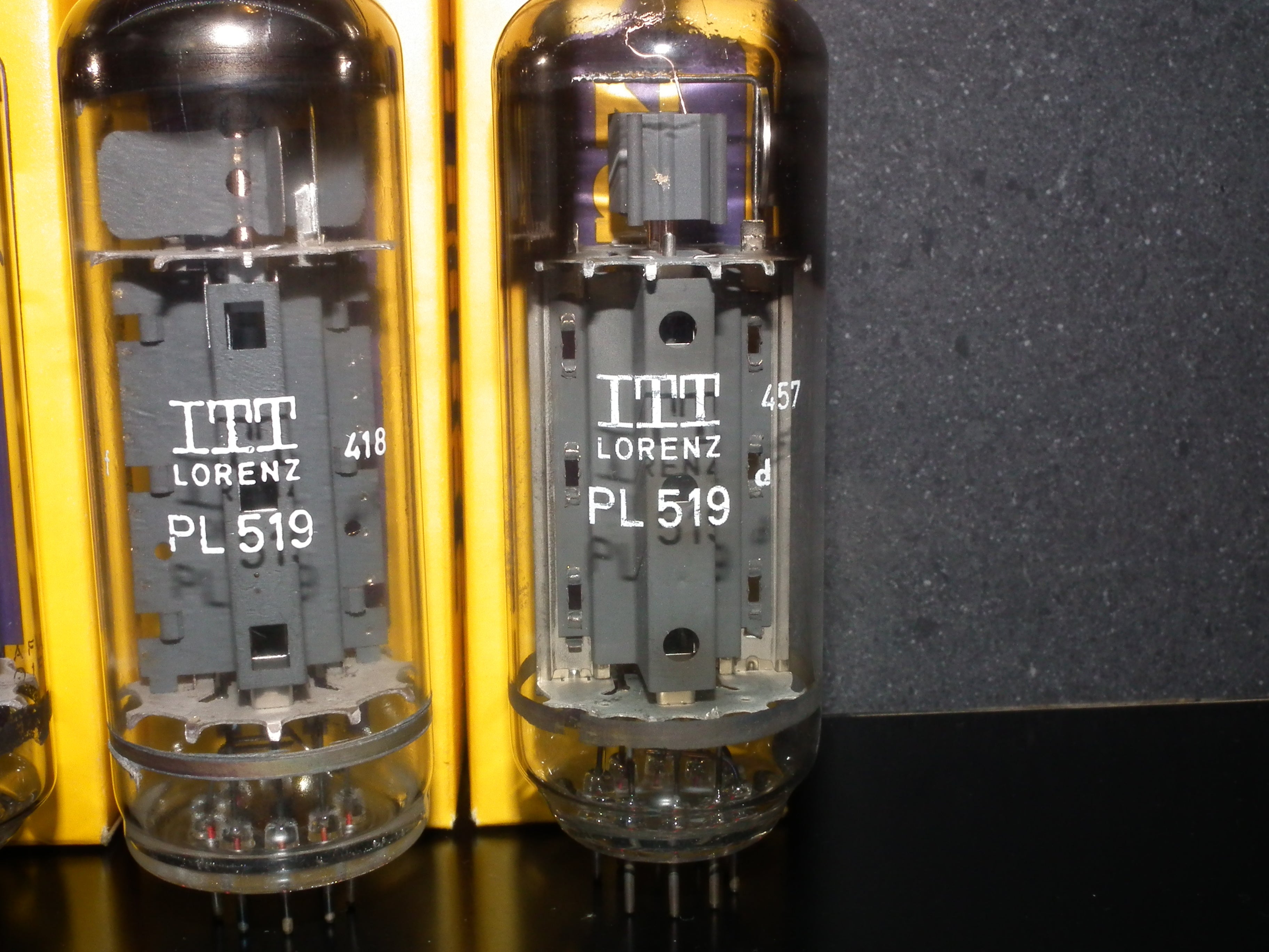 PL519 Siemens West Germany 40KG6 PLATINUM Matched PAIR EAR859