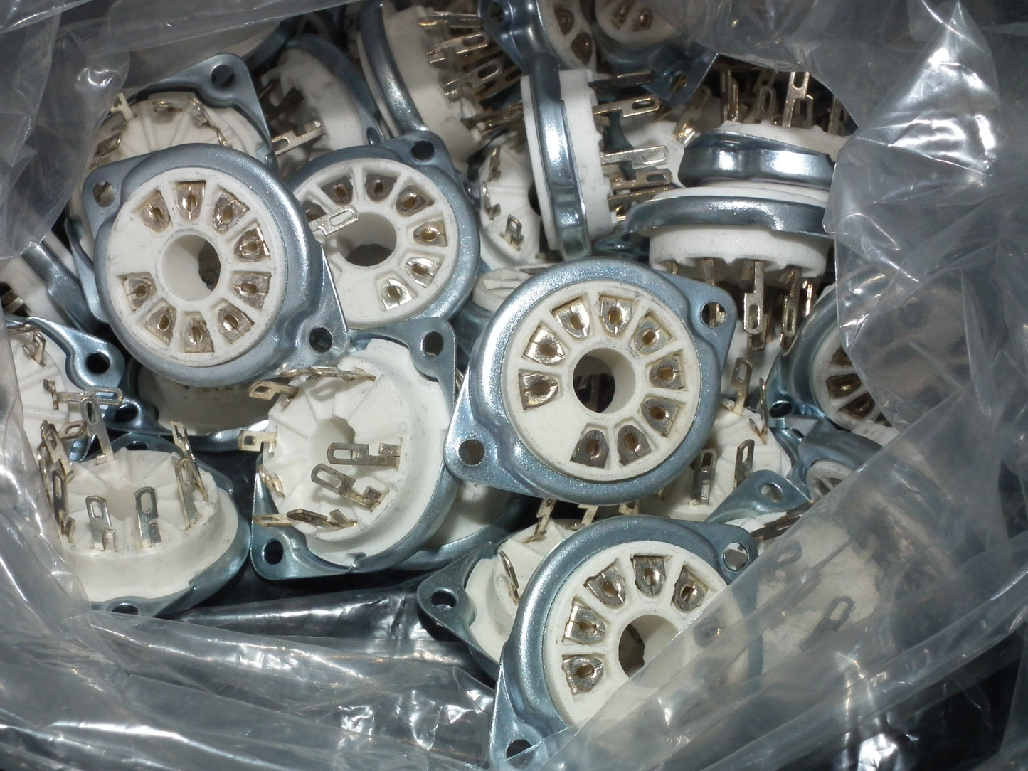 Two Philips MAGNOVAL Vacuum Tube CERAMIC Sockets Valve Base PL519 EL509 2 pcs
