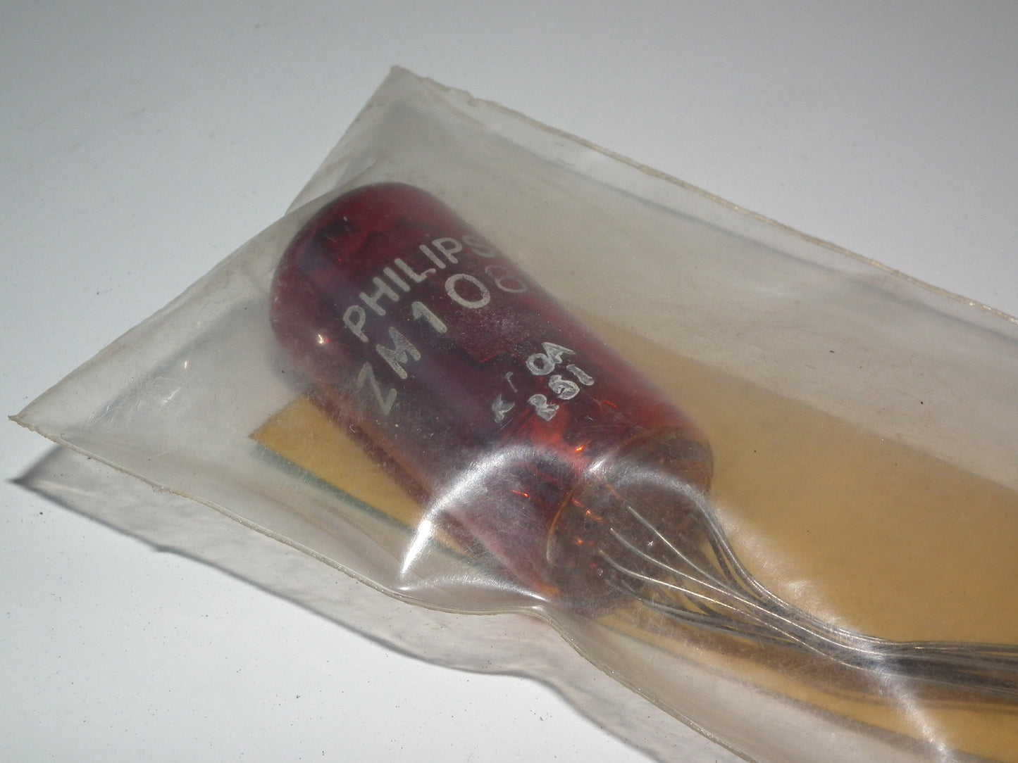 One (1 pcs) ZM1080 Philips Nixie Tube Made in Holland NOS