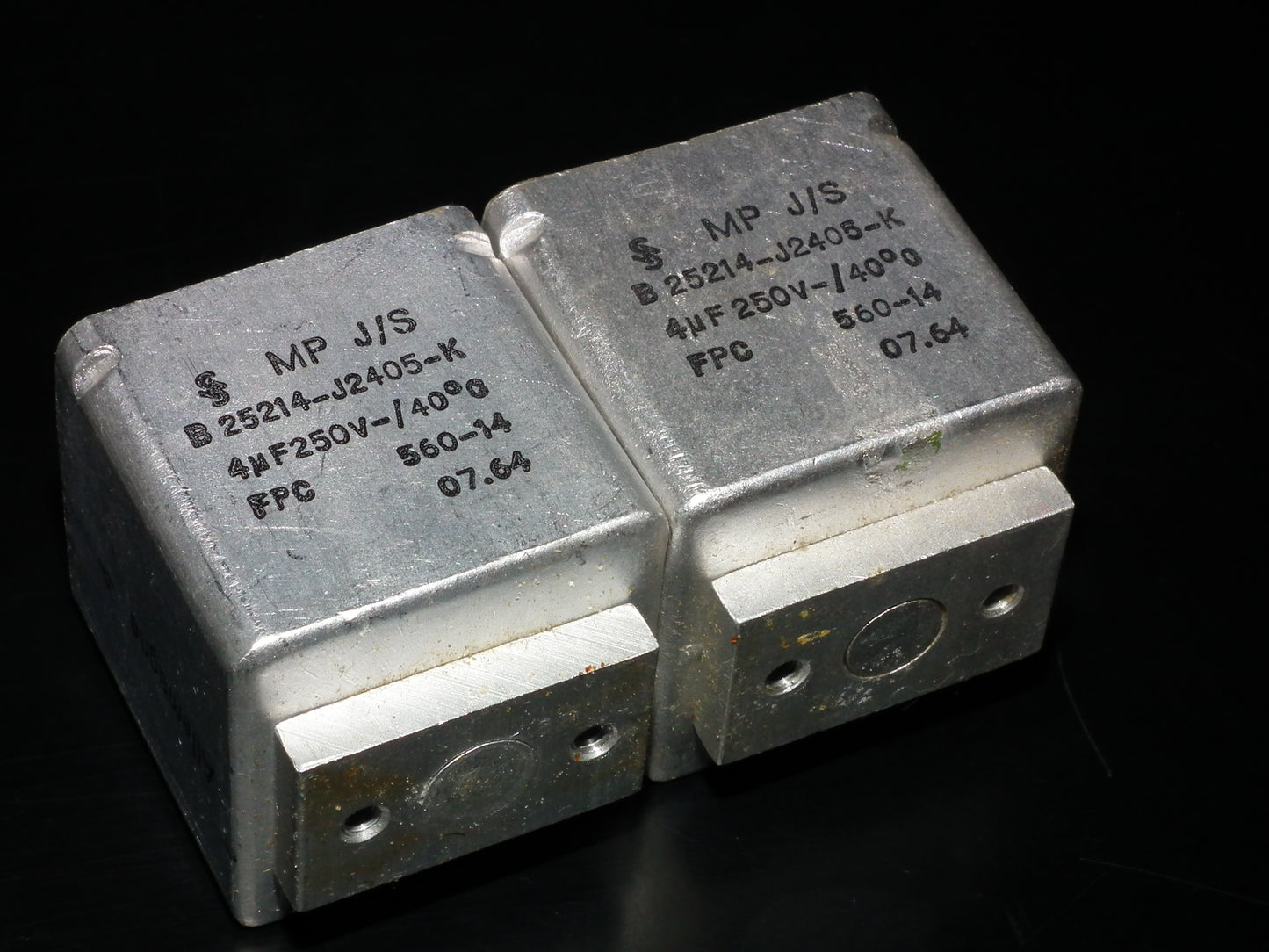 Siemens Klangfilm PIO capacitors 4uF 250V two pcs (2)