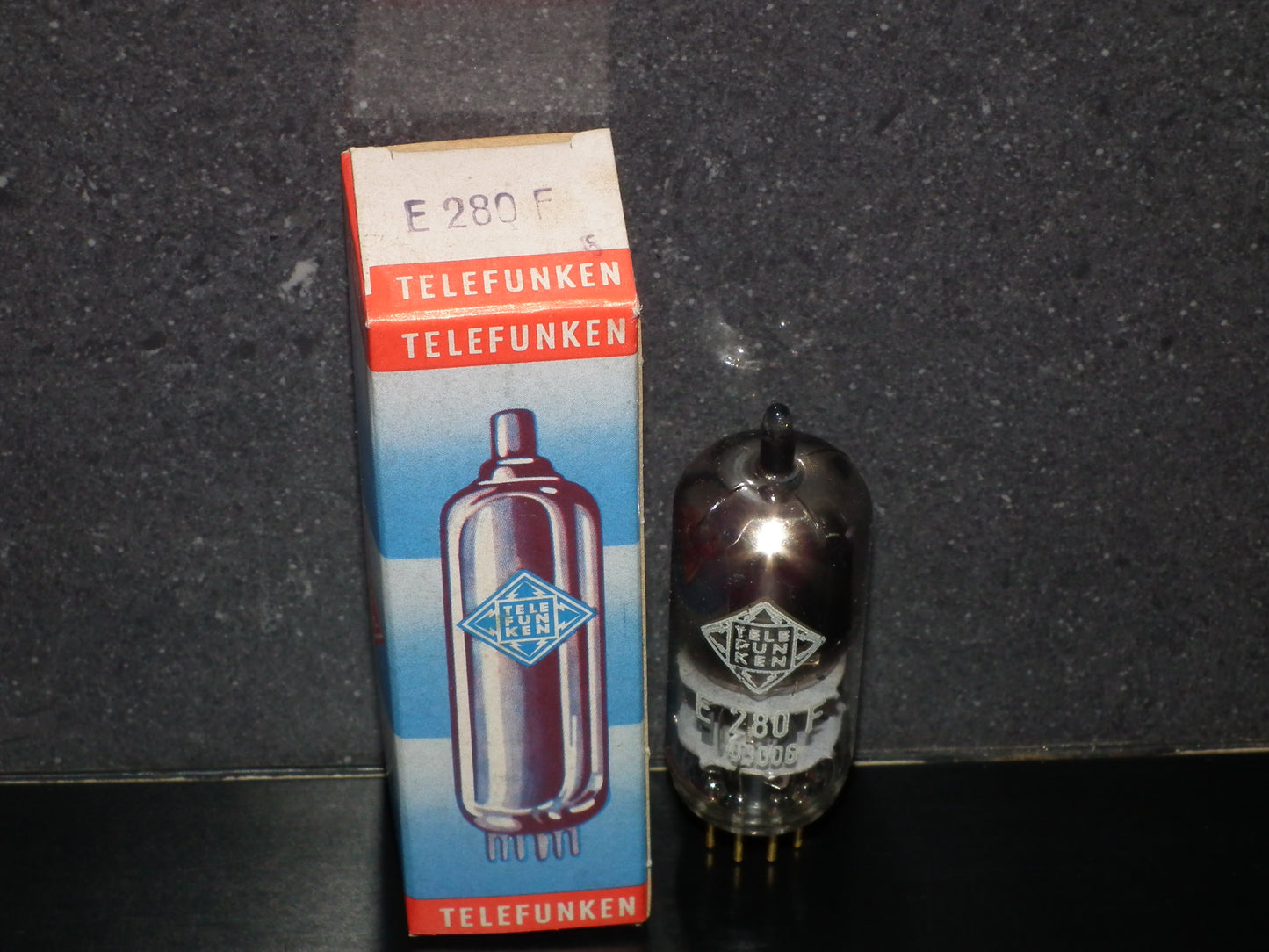 Telefunken E280F NOS NIB 7732 D3a Gold pins, made back in 60s