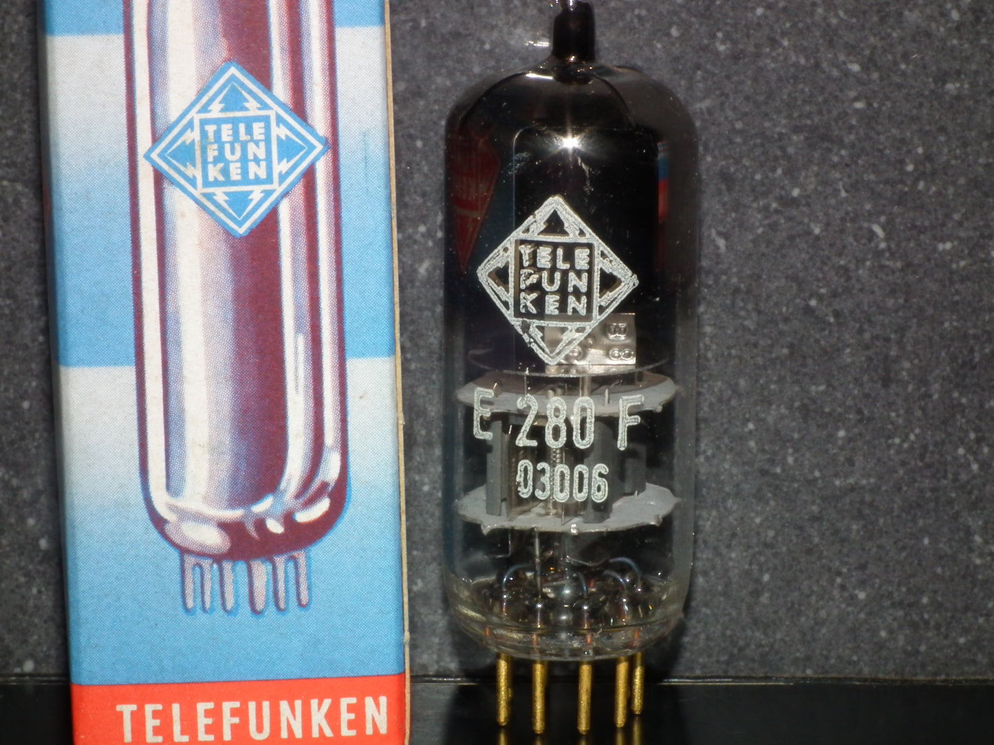 Telefunken E280F NOS NIB 7732 D3a Gold pins, made back in 60s