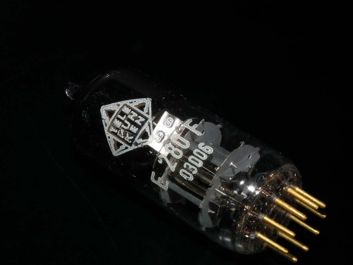 Telefunken E280F NOS NIB 7732 D3a Gold pins, made back in 60s