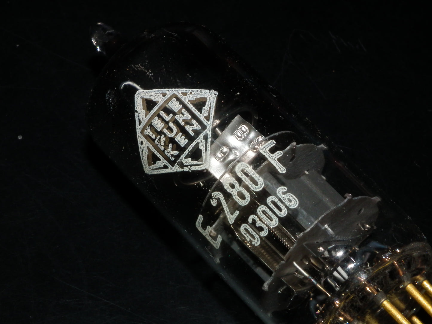 Telefunken E280F NOS NIB 7732 D3a Gold pins, made back in 60s