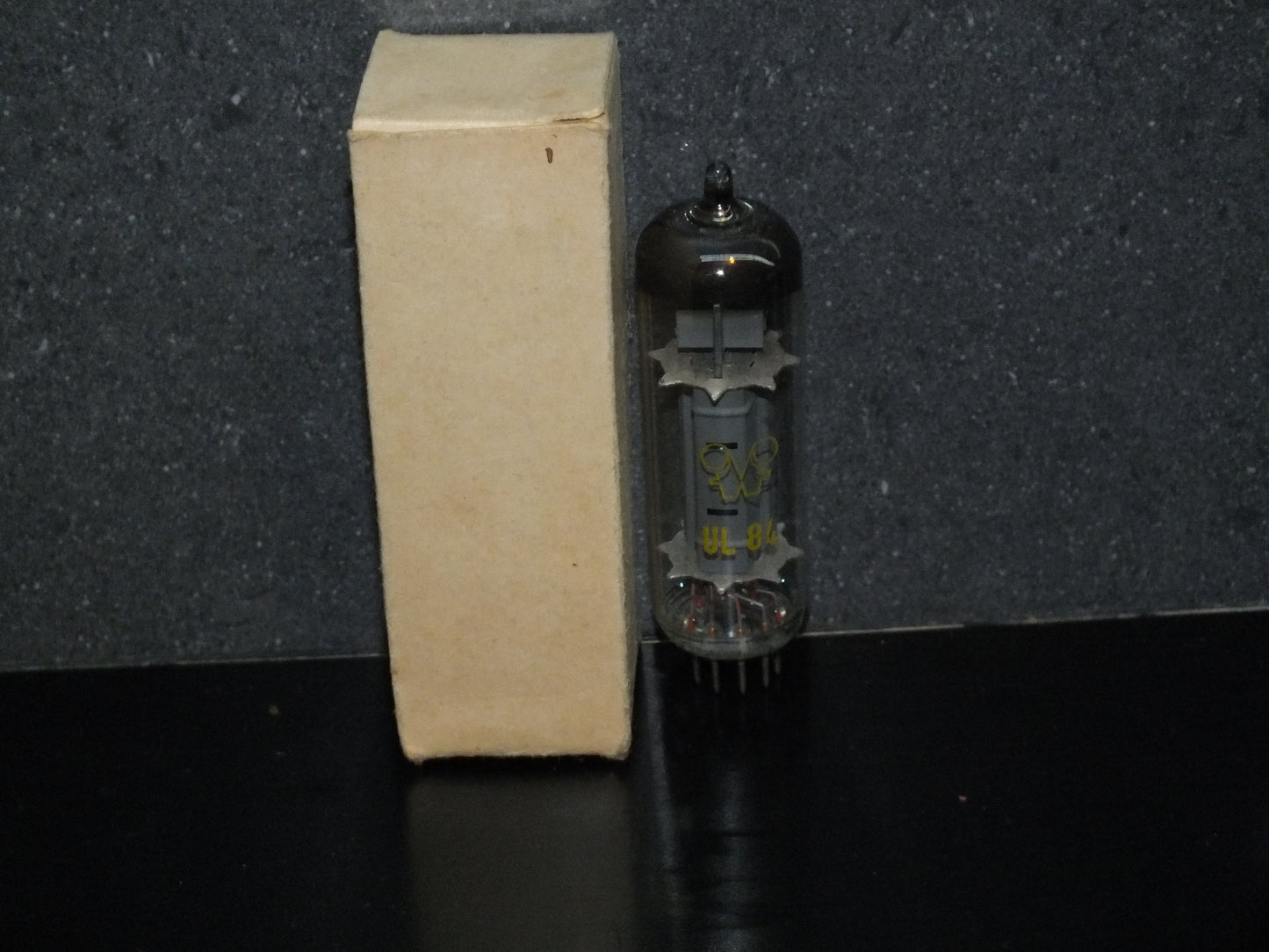UL84 RFT 45B5 N119 NOS NIB tube audio pentode FOIL GETTER