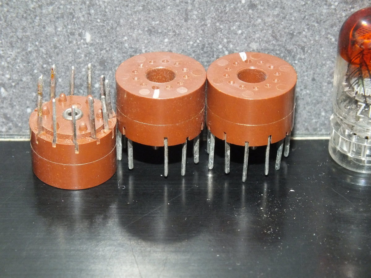 ZM1120 Telefunken Red Nixie Tube (1 PCs) + Socket (1 PCs) NOS