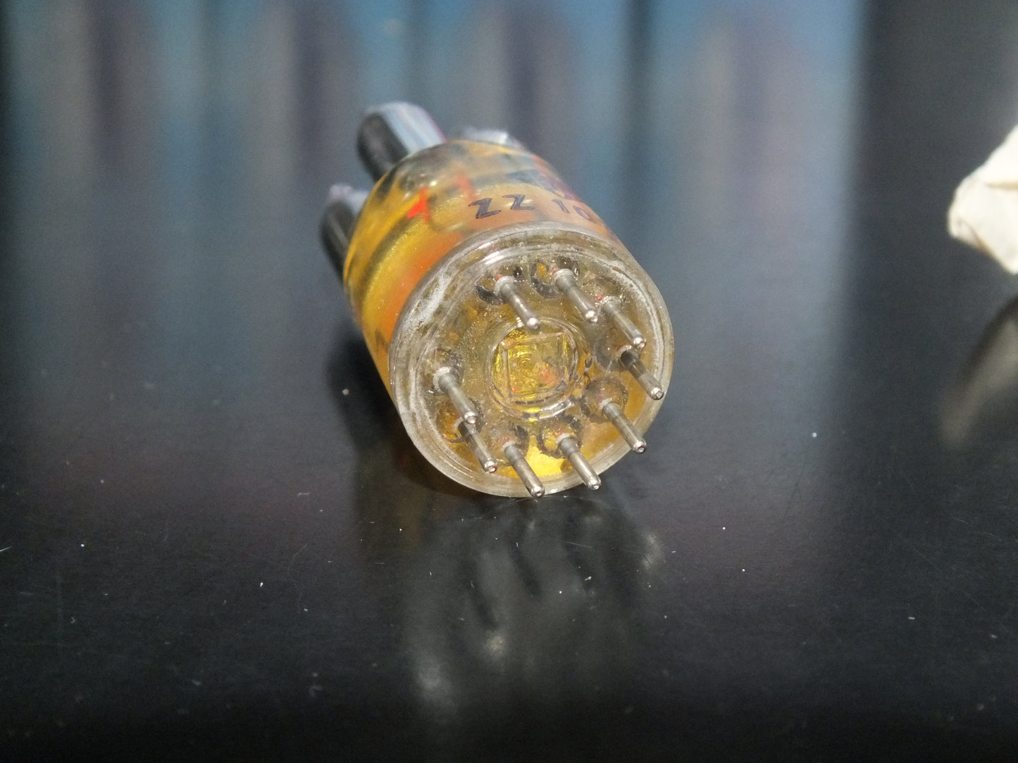 ZZ1031 Telefunken NOS NIB stablilisator tube Diamond Bottom