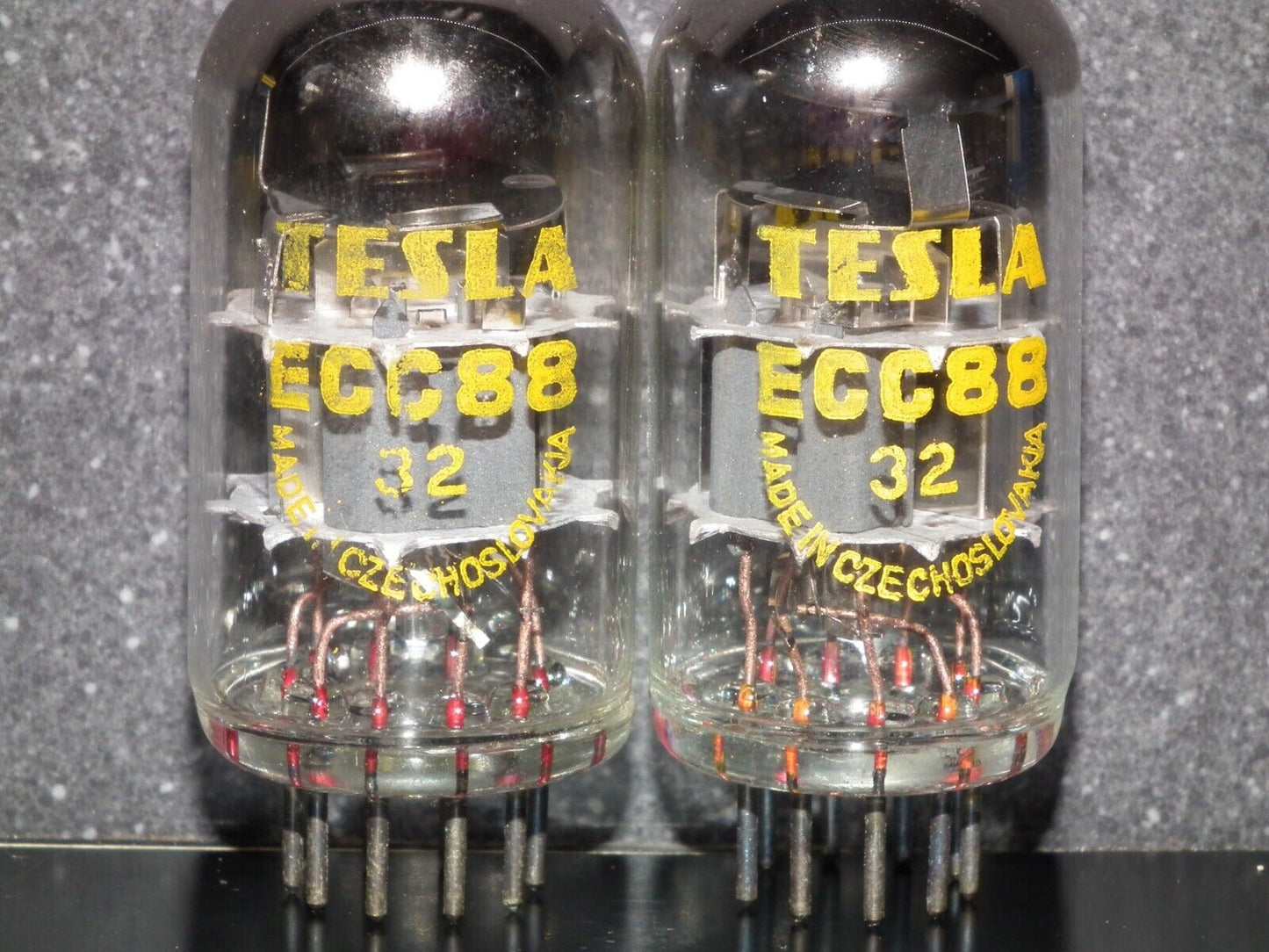 ECC88 Tesla 6DJ8 Czechoslovakia NOS NIB Platinum matched pair Rozhnov plant