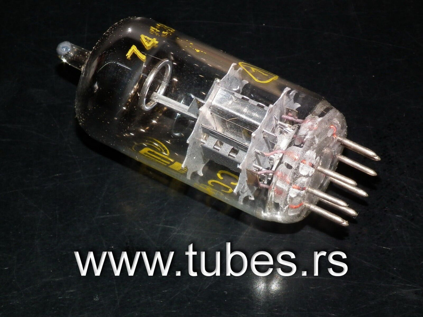 ECC84 RFT Germany NOS ring getter, Germany 60s