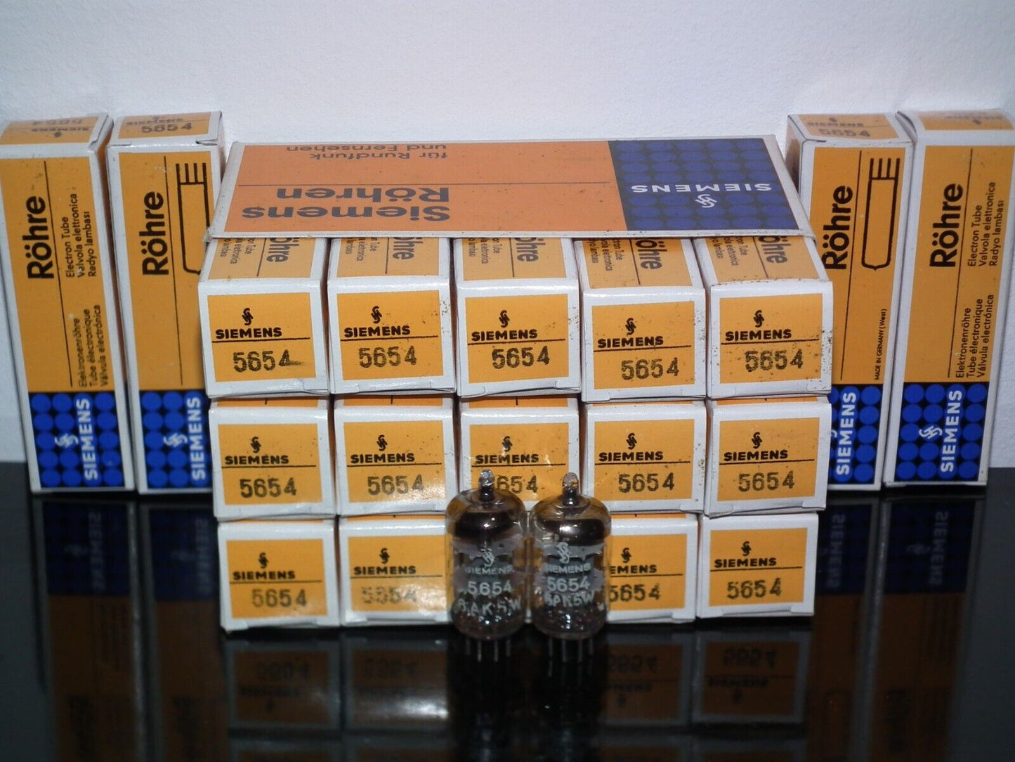 Matched Pair 5654 6AK5W EF95 E95F Siemens NOS NIB Munich Siemens & Halske German