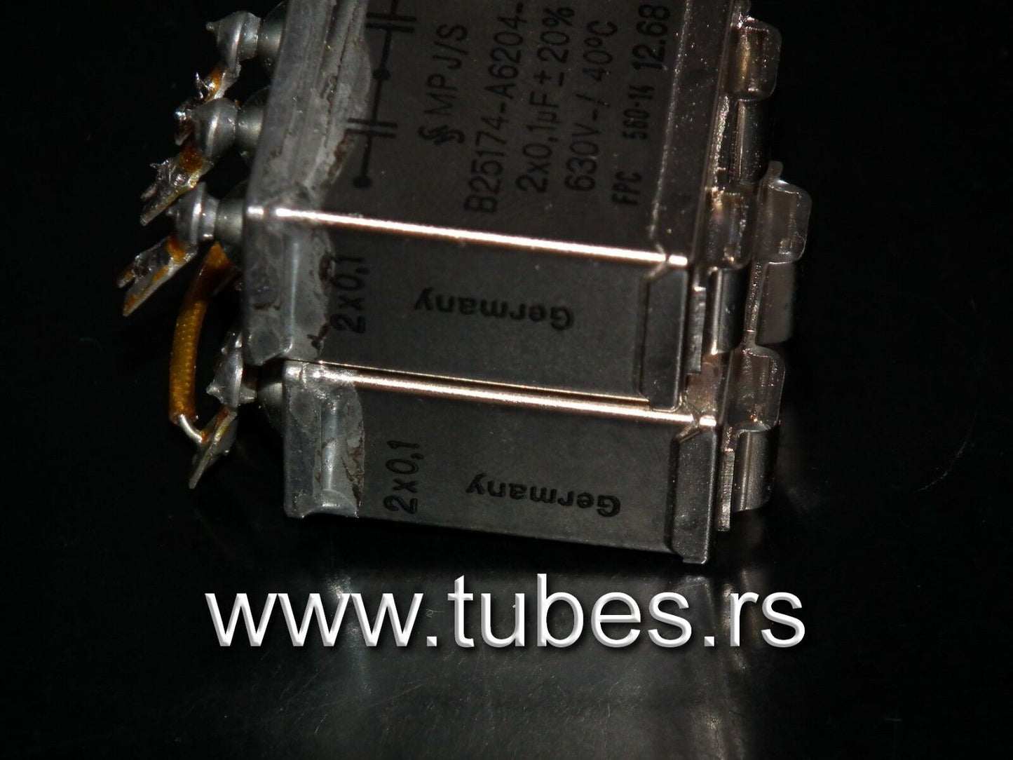 Two vintage Siemens PIO capacitors 2 x 0.1 uF / 630V Klangfilm tube audio