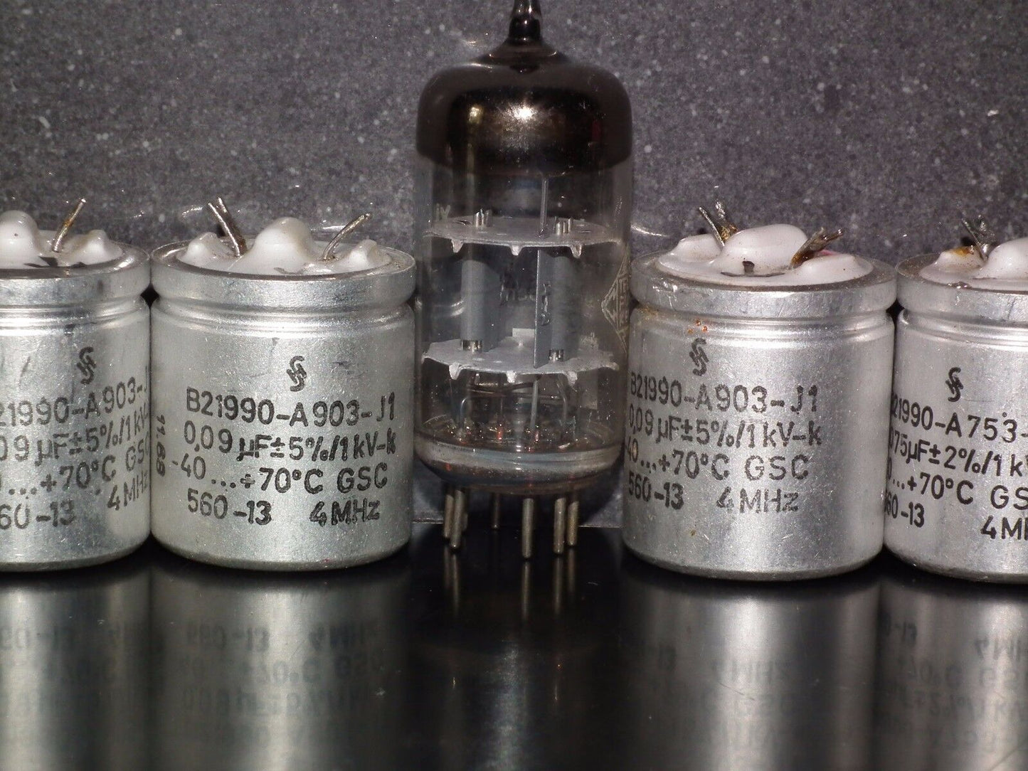 Two vintage Sikatrop Capacitors 0.09mfd 1KV Siemens Klangfilm Hi End 90nF 1000V