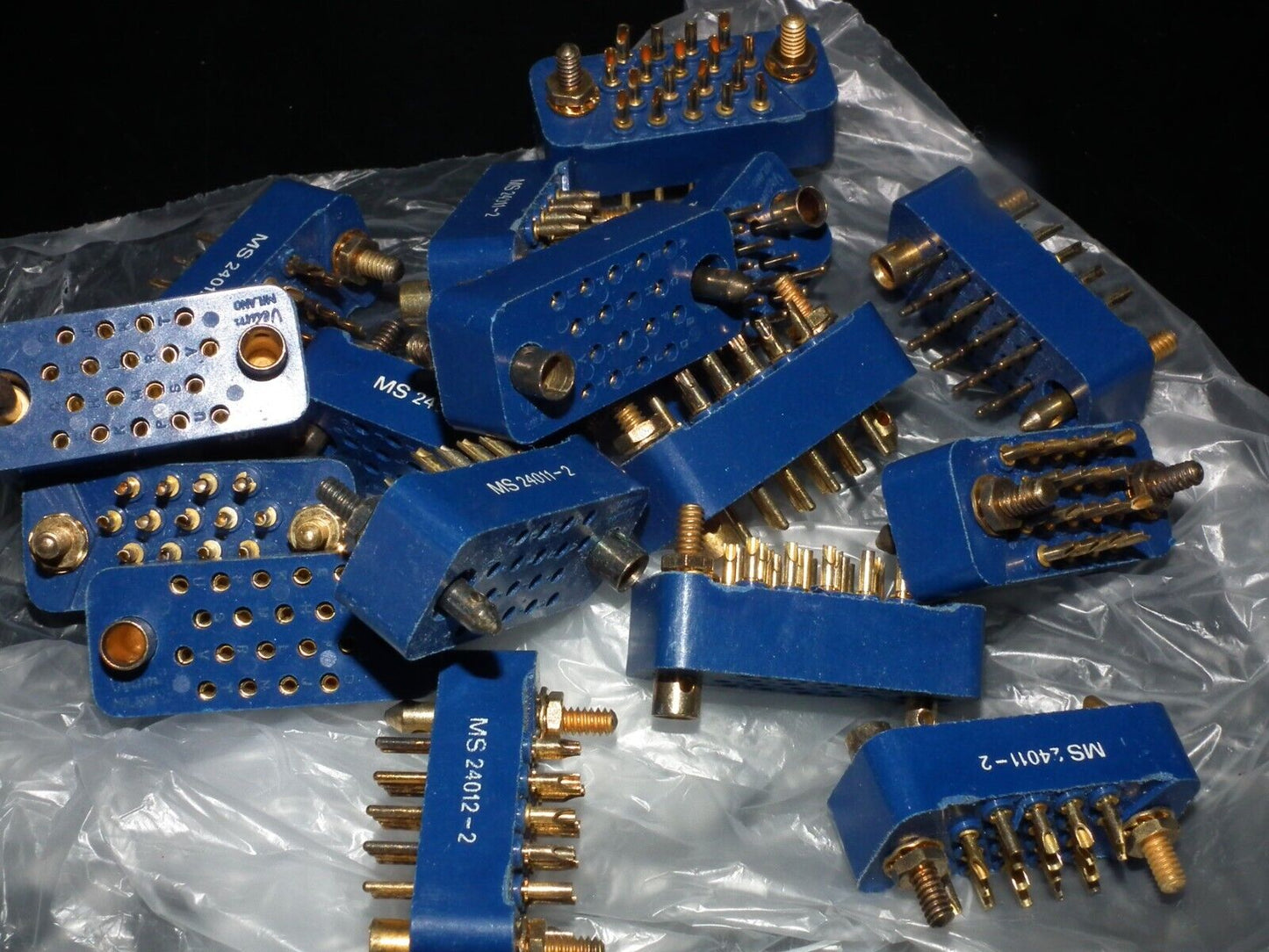 One MS24012-2 Continental Connector NOS GOLD PLATED MS 24012-2 New Old Stock USA