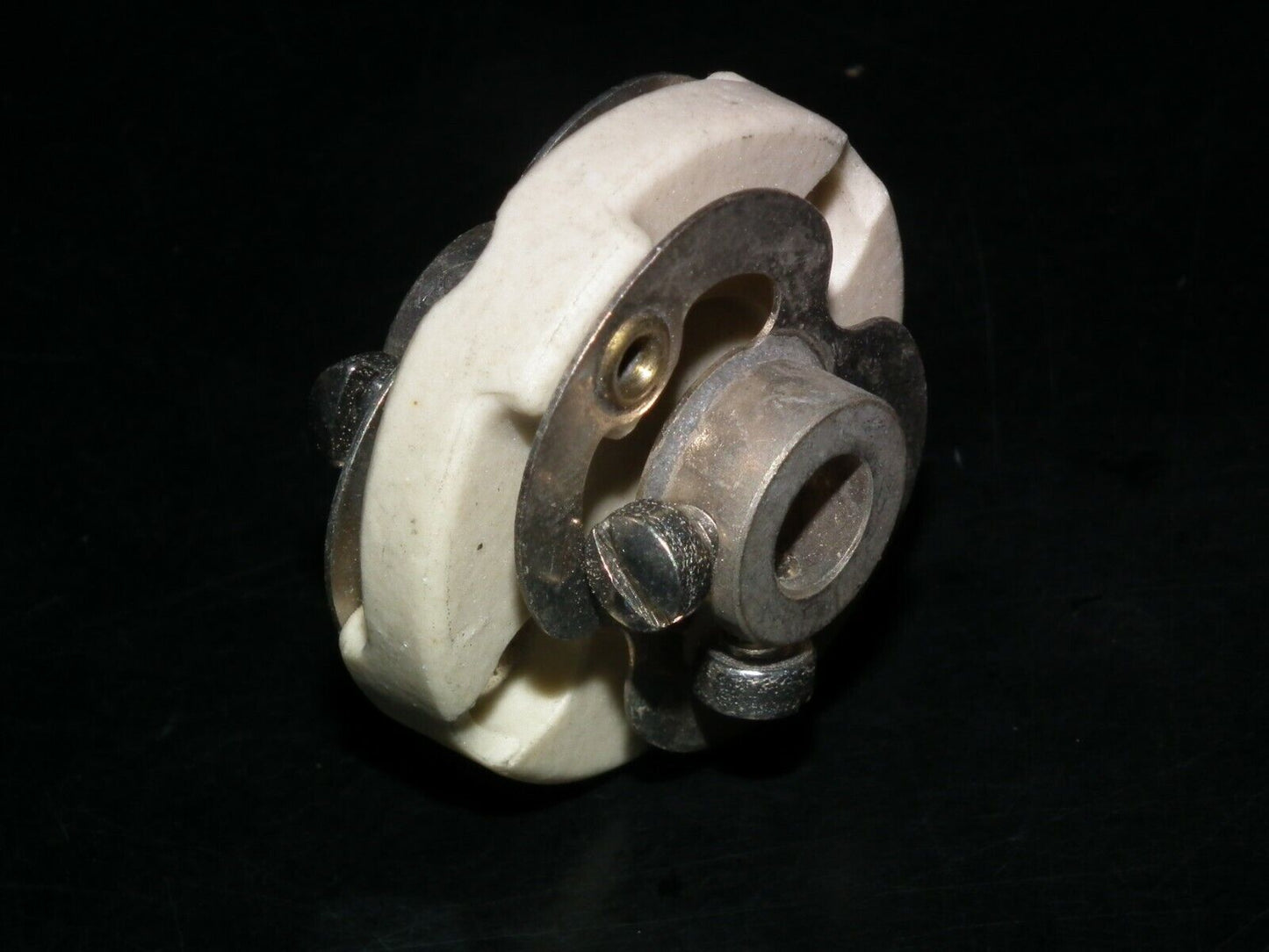 CERAMIC 1/4" FLEXIBLE SHAFT COUPLER EXTENDER - HAMMARLUND FC46S Collins Heathkit