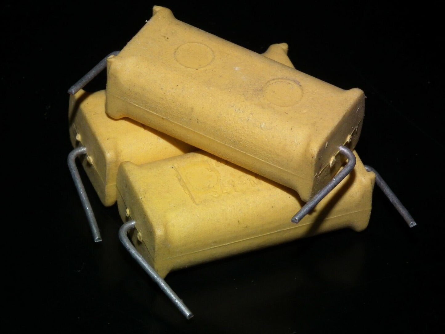Three vintage NOS PHILIPS MKC 344 Capacitors 1mfd / 250V Chicklet Tube Audio 1u