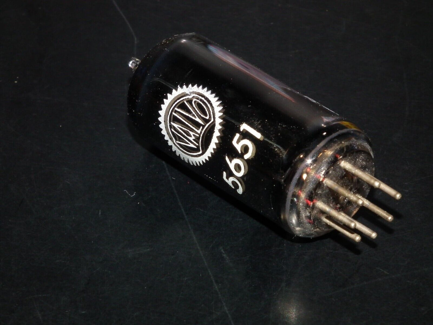 5651 Valvo (STV85/10) NOS in original box