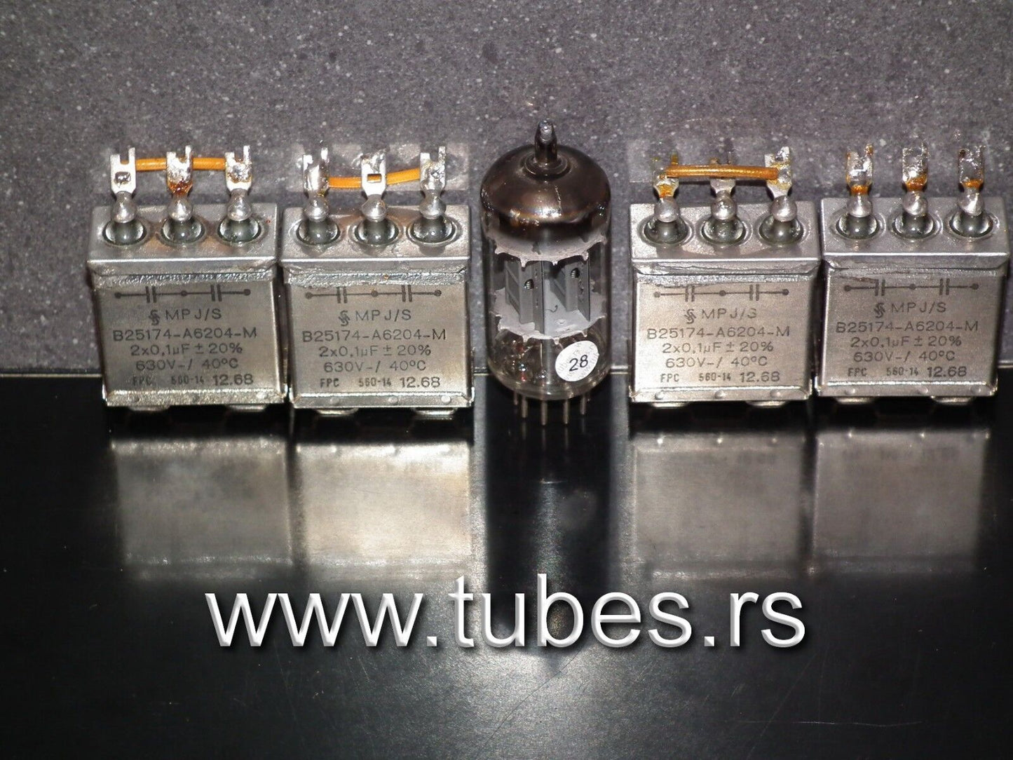 Two vintage Siemens PIO capacitors 2 x 0.1 uF / 630V Klangfilm tube audio