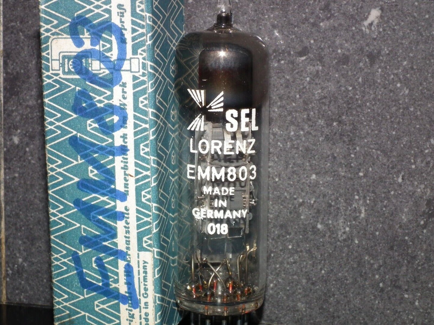 EMM803 Lorenz Rare tuning eye tube Indicator NOS Lorenz SEL Stuttgart