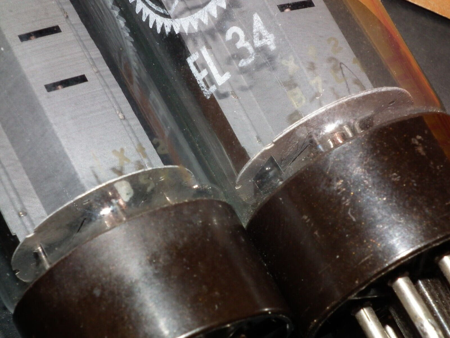 EL34 6CA7 Mullard Xf2 OO  Getter Welded Anodes Platinum Matched Pair Tested 75%