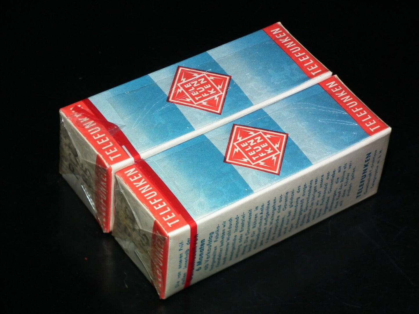 PCC85 Telefunken Platinum Matched Pair NOS NIB Still SEALED Boxes Diamond Bottom