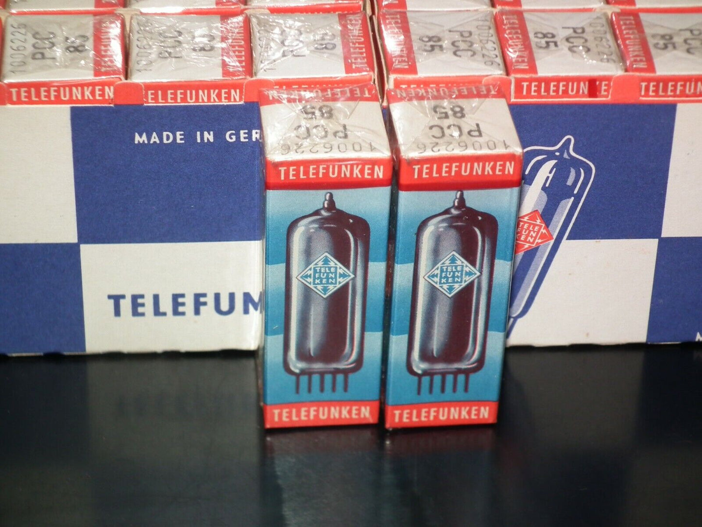 PCC85 Telefunken Platinum Matched Pair NOS NIB Still SEALED Boxes Diamond Bottom