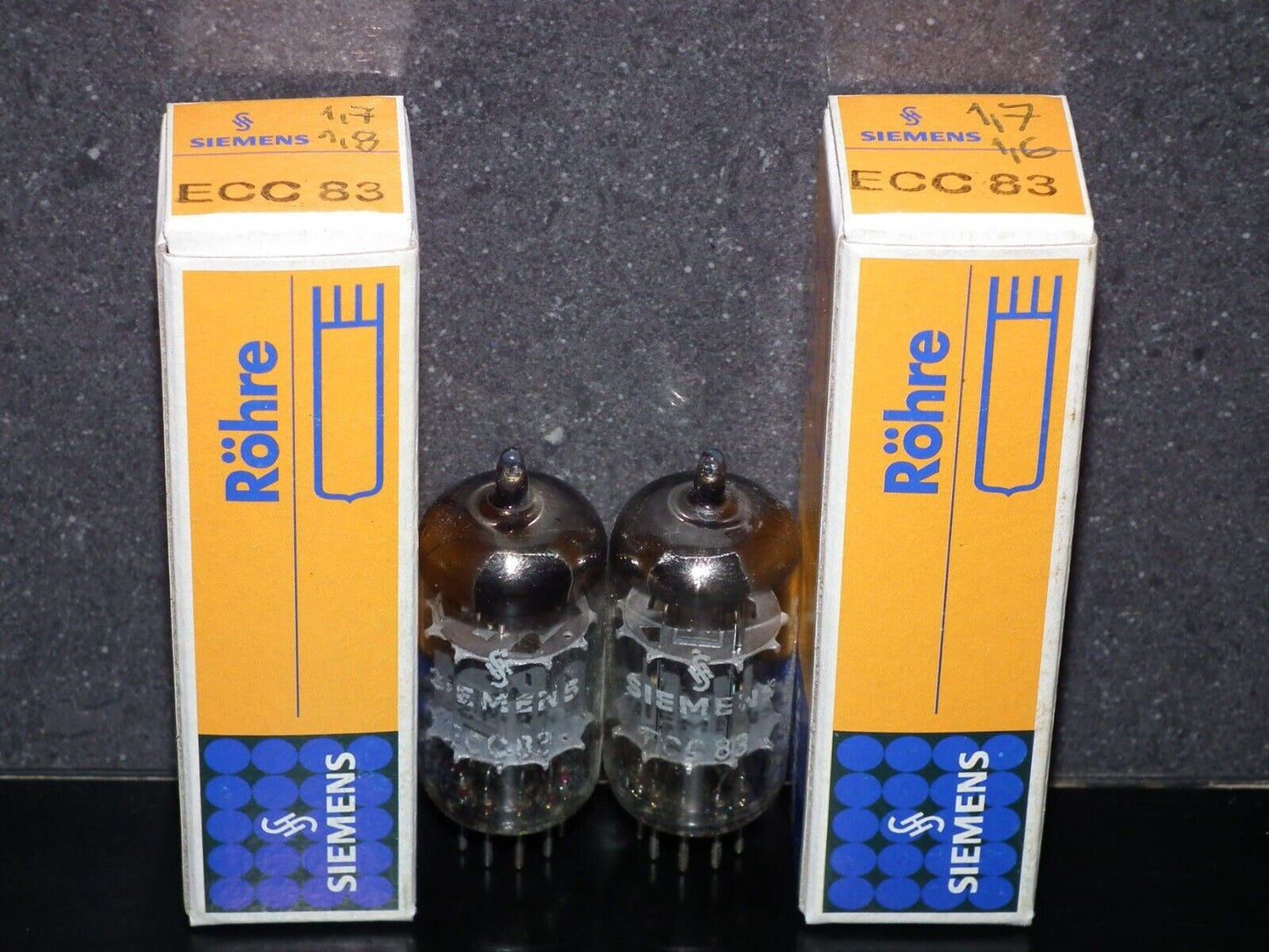 Pair ECC83 Siemens 12AX7  Used Tested 85% Double Getter Support Munich Codes