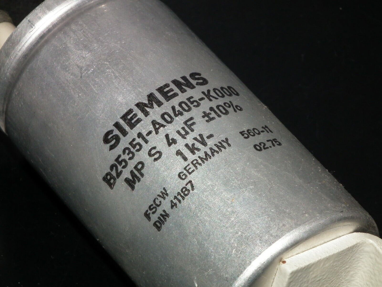 One vintage Siemens PIO capacitor 4u 1000V Klangfilm Made in West Germany 1975