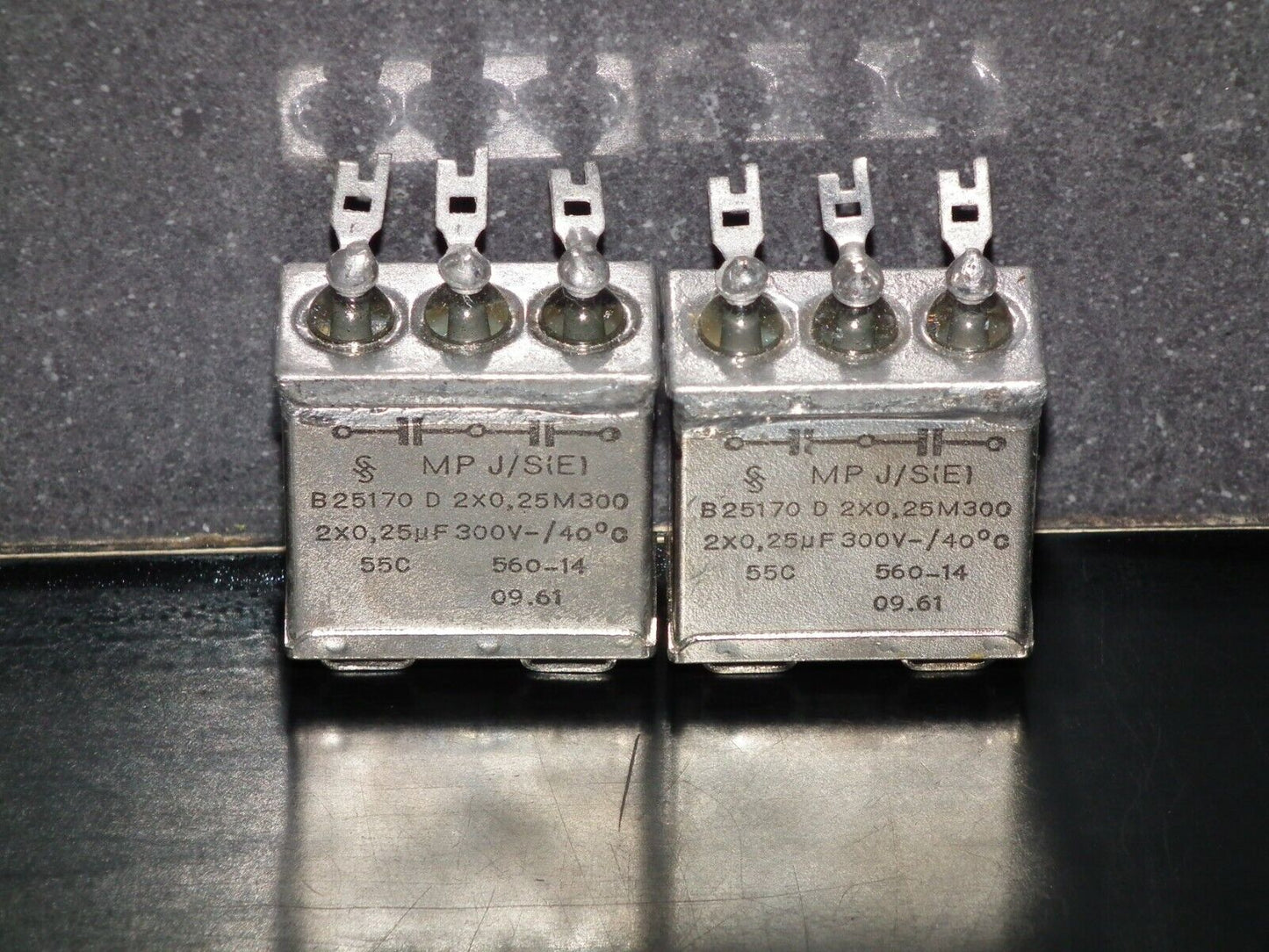 Two vintage Siemens PIO capacitors 2x0.25 uF 300V Klangfilm tube audio 60s NOS