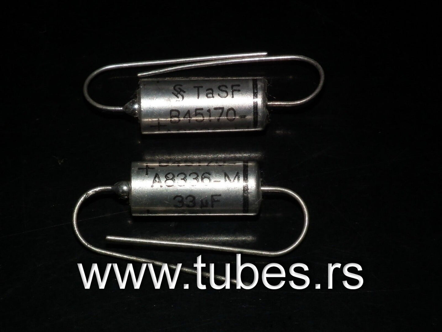 Two vintage Siemens Tantalum Elyt capacitors 33uF 25V NOS 1975 KLANGFILM
