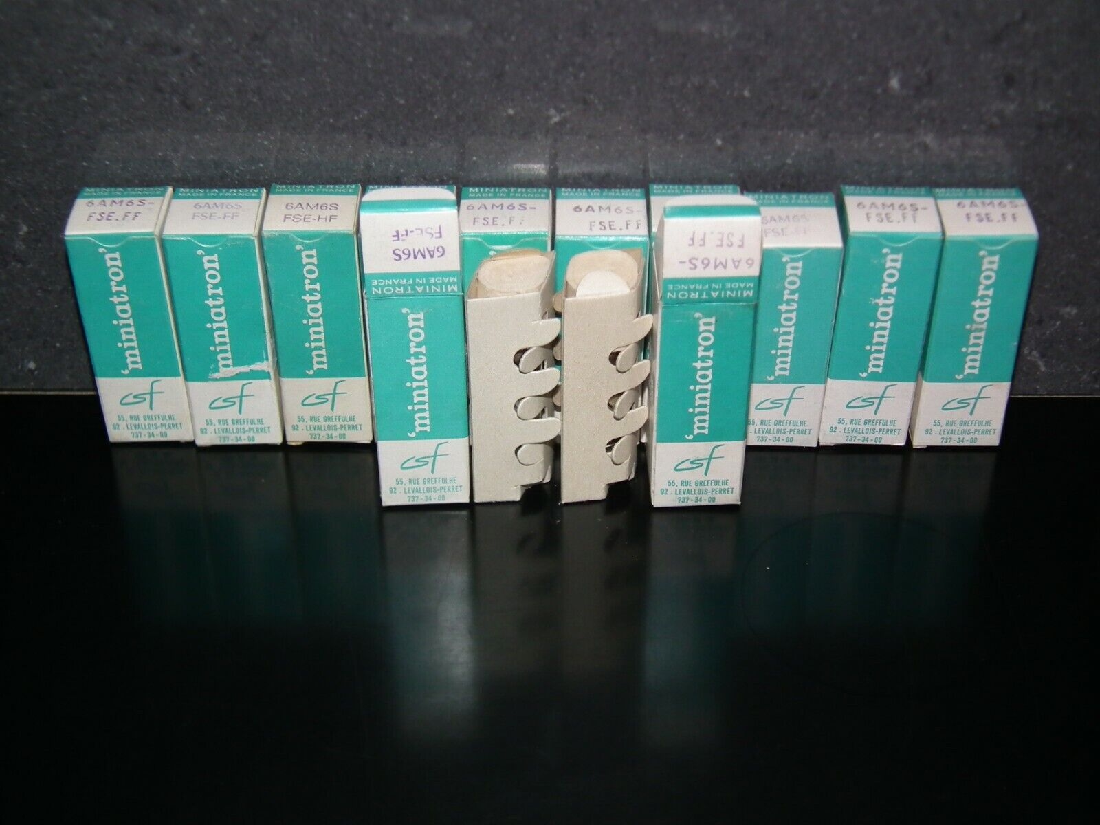 TUBE 6AH6 WA THOMSON CSF FSE FRENCH MILITARY NOS NIB TUBE 6AH6 WA THOMSON CSF FSE FRENCH MILITARY NOS NIB