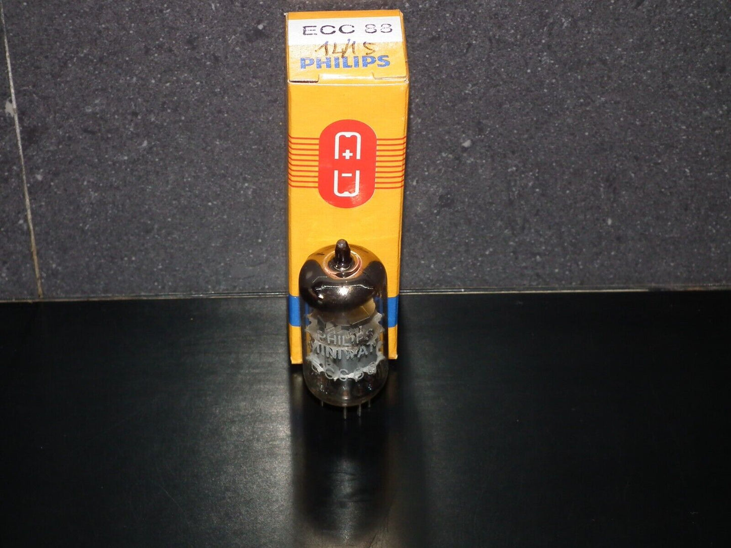 ECC88 6DJ8 Philips Holland Dual Stage E88CC 6922 sub Tested NOS