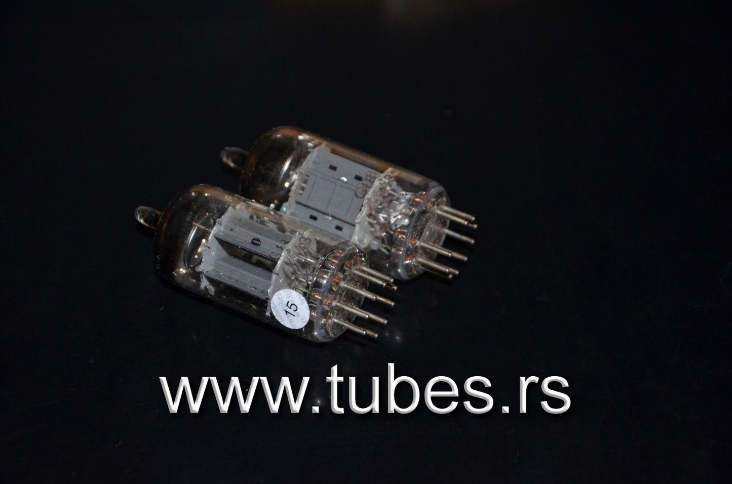 ECC82 12AU7 Philips Heerlen 1966 Delta codes NOS NIB Platinum Matched Pair