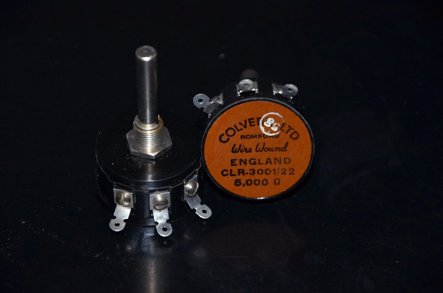 Two (2) NOS Colvern vintage wire wound potentiometers 5000 Ohm 3W CLR.3001/22