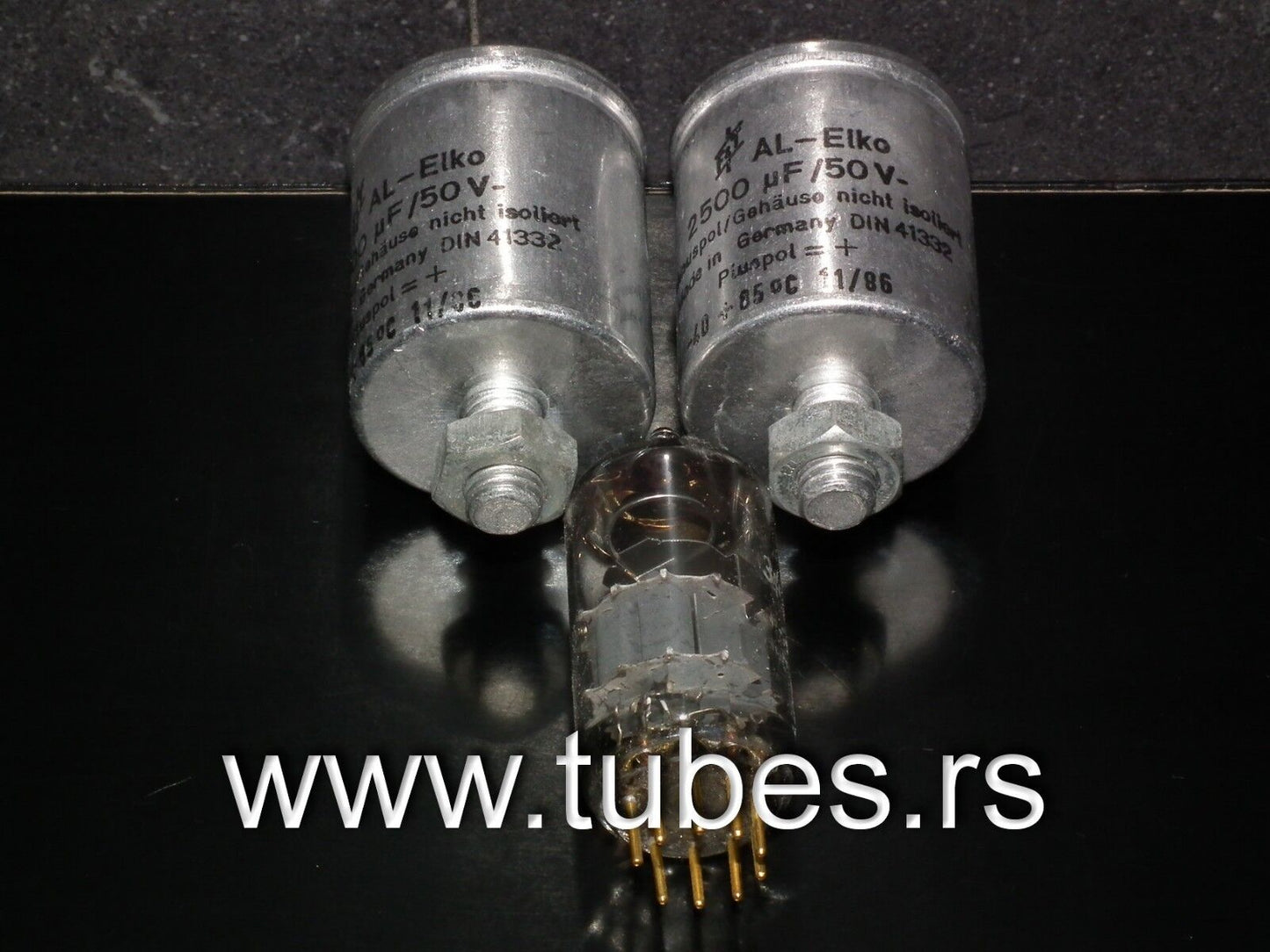 Vintage F&T electrolytic capacitor 2500uF 50V NOS 1989  audio