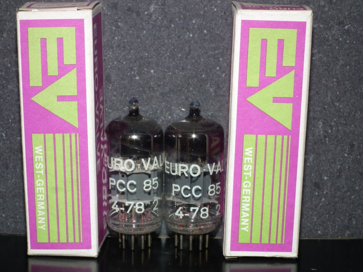 PCC85 Euro Valve Platinum Matched Pair NOS NIB 70s Big Inclined Getter