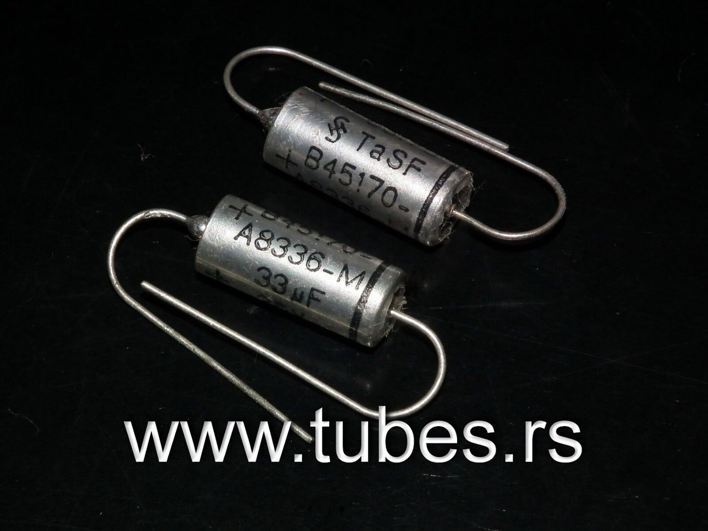 Two vintage Siemens Tantalum Elyt capacitors 33uF 25V NOS 1975 KLANGFILM