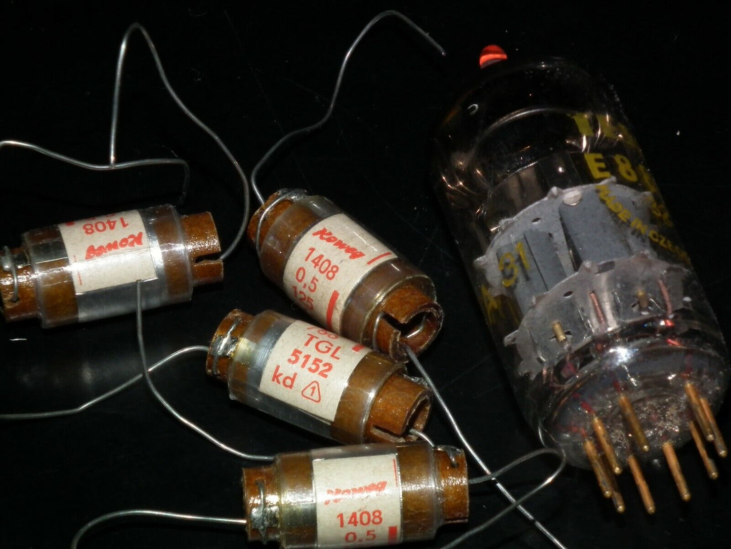 Four vintage polystyrene styroflex capacitors 1408pF 0.5% 125V Koweg West German