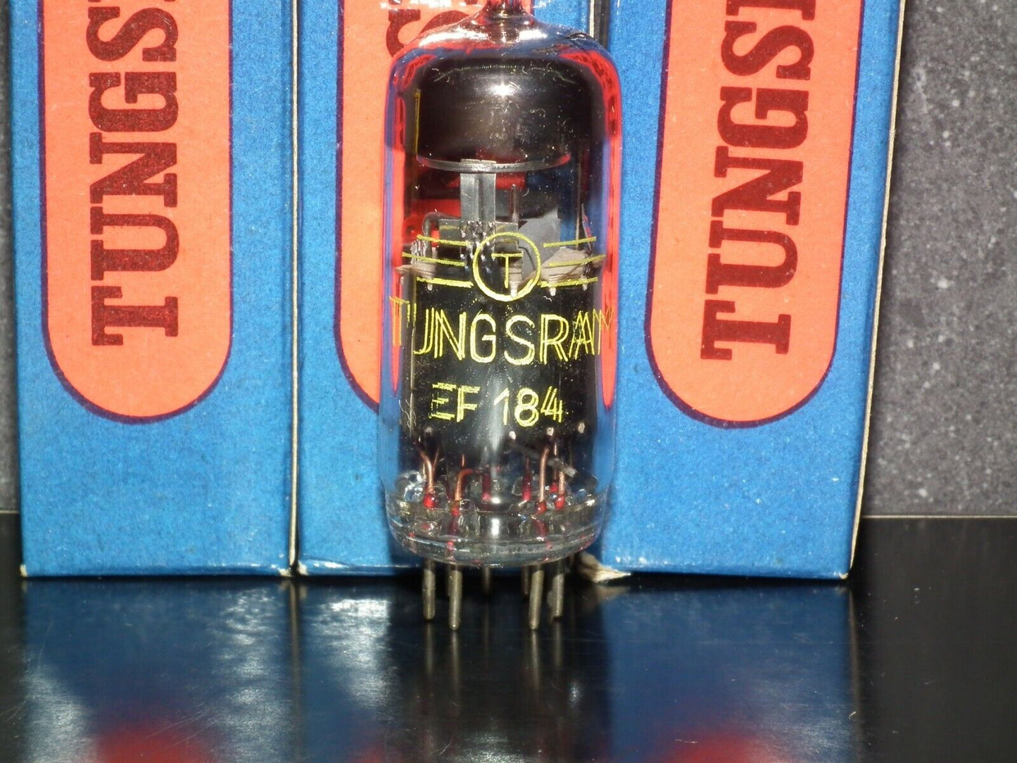 EF184 Tungsram Hungary 1971 NOS NIB 6EJ7 6F26 6J51P