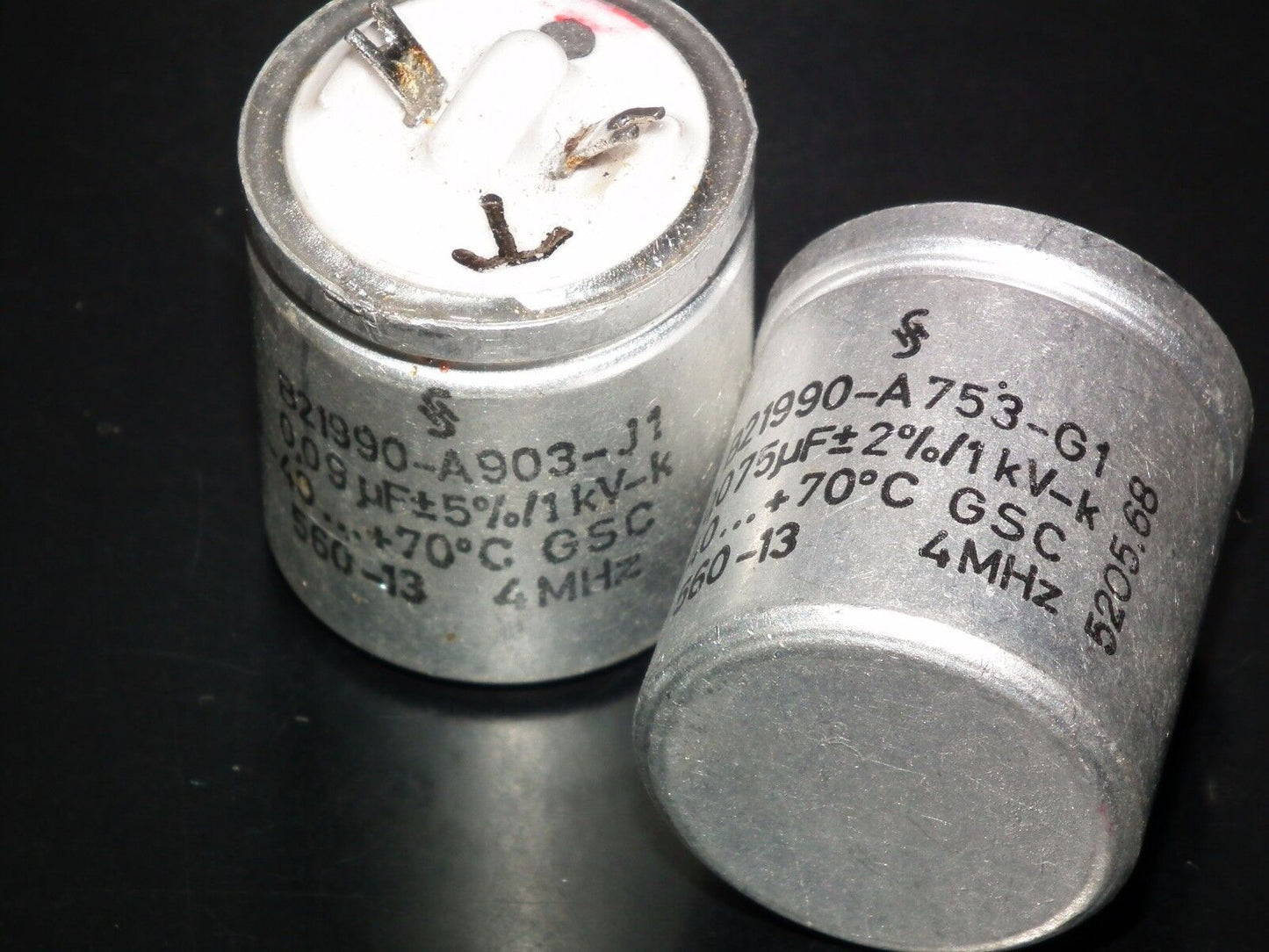 Two vintage Sikatrop Capacitors 0.09mfd 1KV Siemens Klangfilm Hi End 90nF 1000V